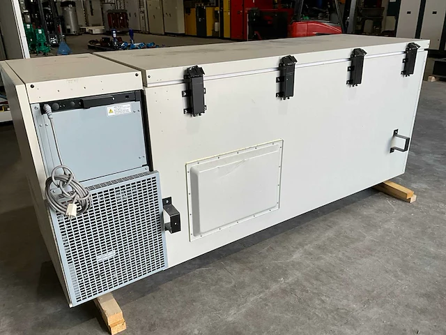 Sanyo ultra low mdf-794 laboratorium vriezer - afbeelding 9 van  14