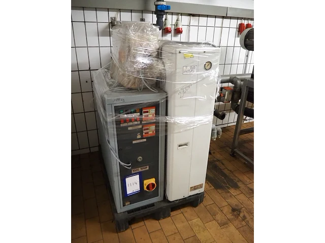 Sanyo - afbeelding 2 van  7