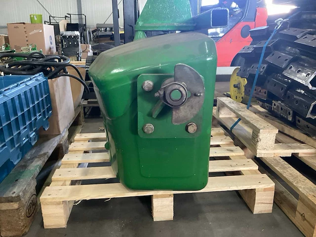 Saphir 600 kg frontgewicht - afbeelding 2 van  3