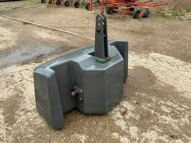 Saphir frontgewicht 2200kg. - afbeelding 3 van  8