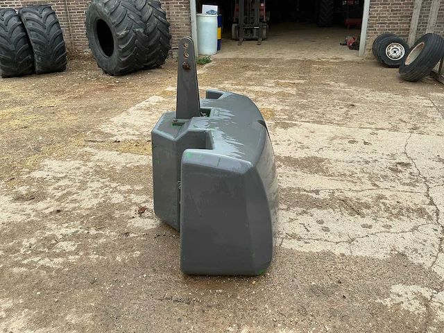 Saphir frontgewicht 2200kg. - afbeelding 5 van  8