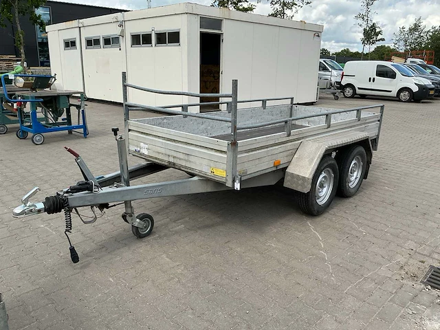 Saris c2000 aanhangwagen - afbeelding 1 van  10