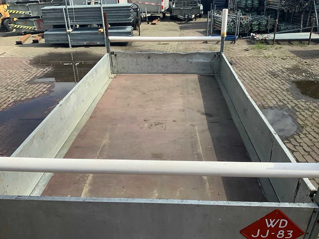 Saris plateauw aanhangwagen - afbeelding 6 van  7