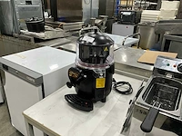 Saro - mila 5 - chocomelk dispenser