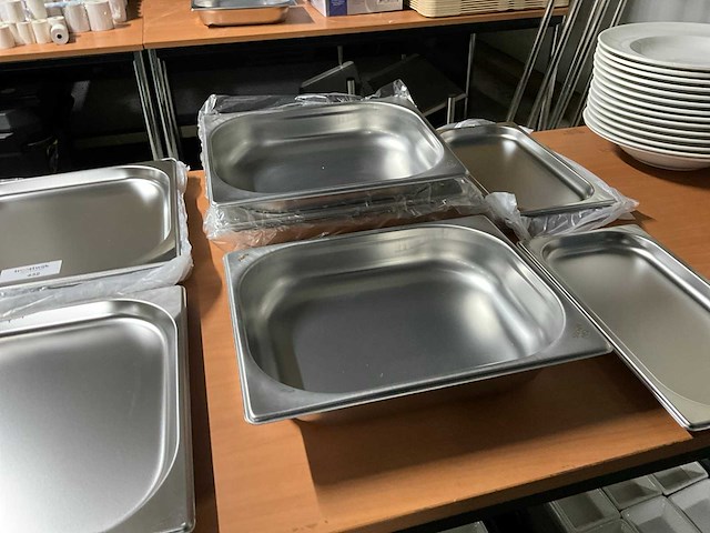 Saro 1/2 gn bakken (5x) - afbeelding 1 van  6