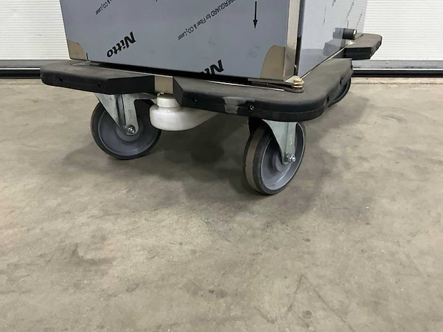 Saro bws 20 verwarmde banketwagen met stoom - afbeelding 9 van  11