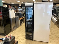 Saro dk 134 smalle glasdeurkoelkast - afbeelding 1 van  7