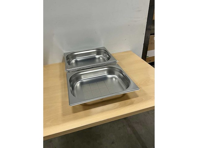 Saro geperforeerde 1/2 gn bakken (4x) - afbeelding 2 van  5