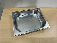 Saro geperforeerde 1/2 gn bakken (4x) - afbeelding 4 van  5