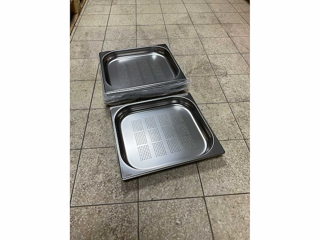 Saro geperforeerde 2/3 gn bakken (7x) - afbeelding 2 van  5