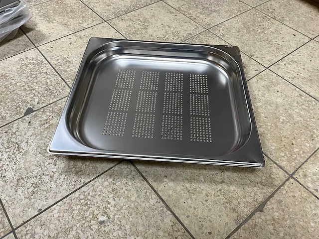 Saro geperforeerde 2/3 gn bakken (7x) - afbeelding 3 van  5