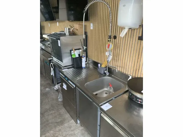 Saro glazenvaatwasmachine met spoelbak - afbeelding 2 van  8