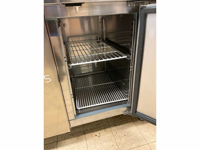 Saro kylia gn 310ltn koelwerkbank - afbeelding 3 van  7