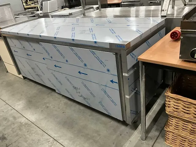 Saro rvs werktafel met onderkast - afbeelding 2 van  7
