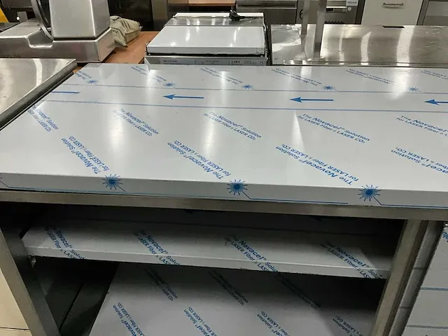 Saro rvs werktafel met onderkast - afbeelding 6 van  7