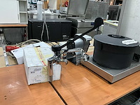 Saro tess mengkraan - afbeelding 1 van  4