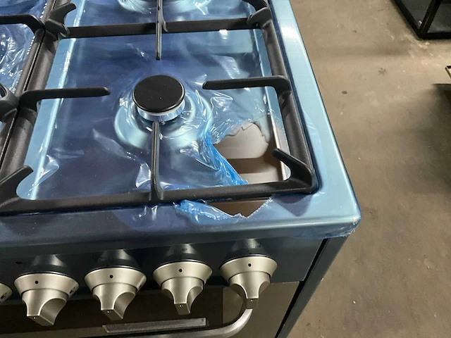 Saro ts95c61lx/19 gasfornuis met oven - afbeelding 10 van  13