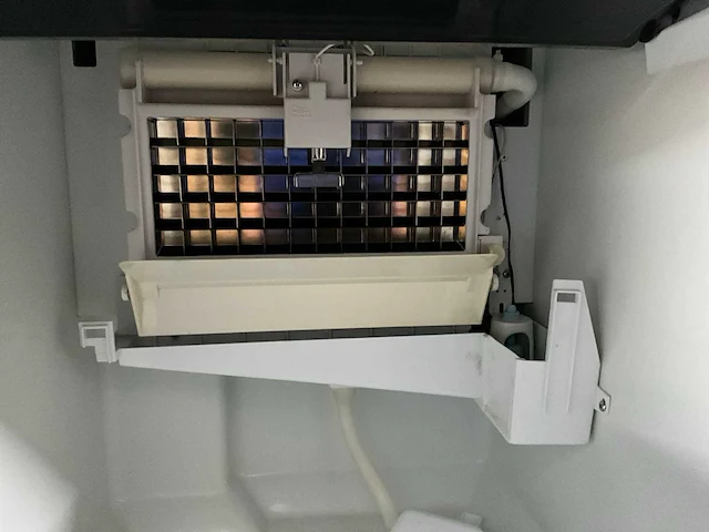Saro zbf-40 ijsblokjes machine - afbeelding 8 van  10