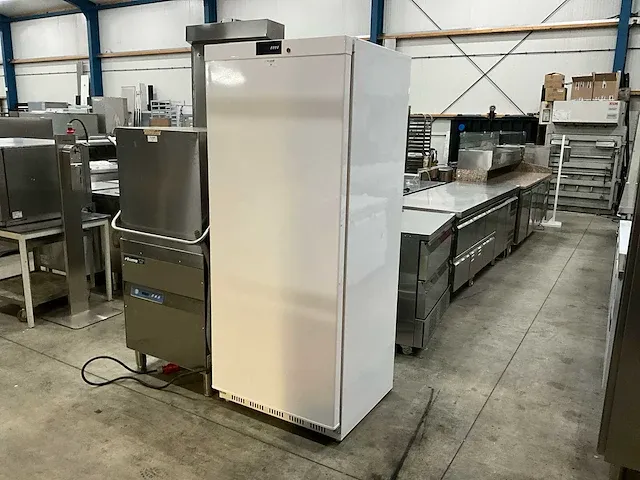 Saro zht 600 r koelkast - afbeelding 1 van  5