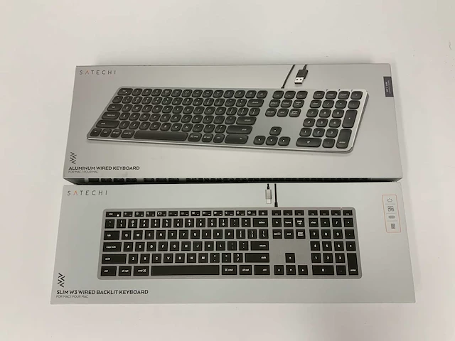 Satechi aluminum wired keyboard & slim w3 wired backlit keyboard (2x) - afbeelding 1 van  3