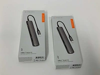 Satechi hub usb c 6 in 1 slim classic, multiport adapter met 4k hdmi, 60w pd opladen, 2 usb-a poorten, microsd/sd kaartlezers spacegrijs (2x) - afbeelding 1 van  2