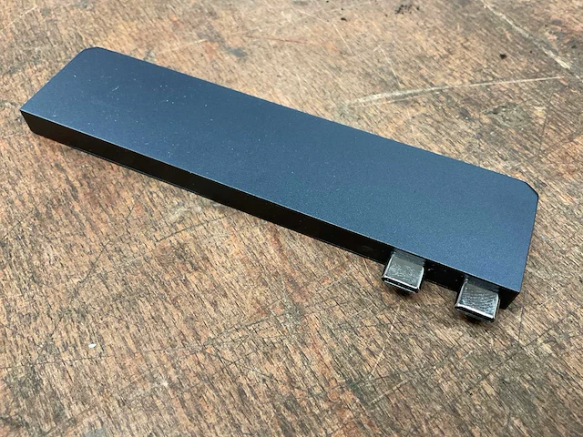 Satechi magsafe iphone 14 pro usb-c pro hub slim - afbeelding 1 van  3