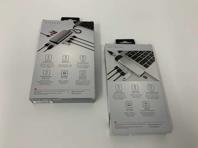 Satechi type-c multimedia adapter 4k hdmi, mini dp, usb-c pd, gigabit ethernet, usb 3.0, micro/sd-kaartsleuven (spacegrijs) (2x) - afbeelding 2 van  2