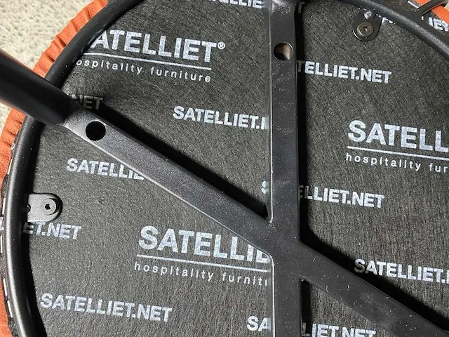 Satelliet - cozito hs - kruk - afbeelding 6 van  6