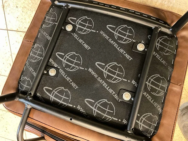 Satelliet - gerlin - restaurantstoelen (16x) - afbeelding 6 van  8