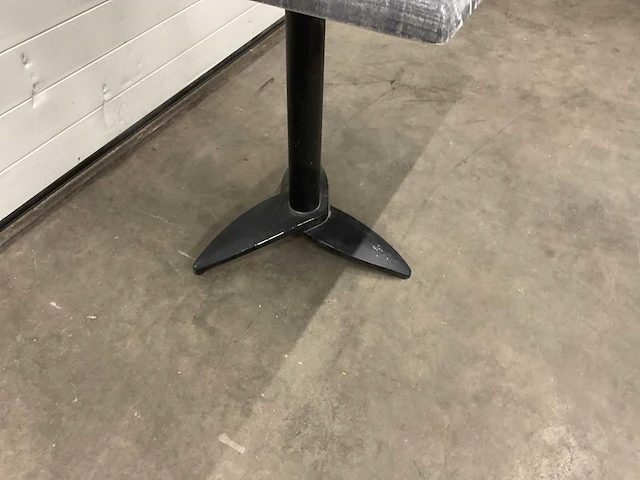 Satelliet 70x70cm terrastafel (5x) - afbeelding 3 van  3