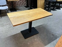 Satelliet eikenhouten restauranttafel (3x) - afbeelding 1 van  7