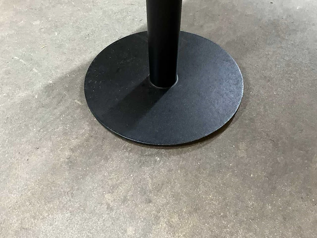 Satelliet eikenhouten restauranttafel (6x) - afbeelding 4 van  7