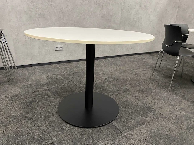 Satelliet/ gaber - 10 persoons kantine opstelling - afbeelding 11 van  15