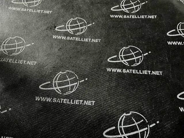 Satelliet kunstlederen restaurantstoelen (4x) - afbeelding 8 van  8