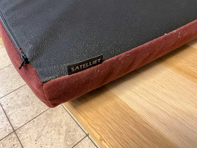 Satelliet restaurantbank (6x) - afbeelding 6 van  7