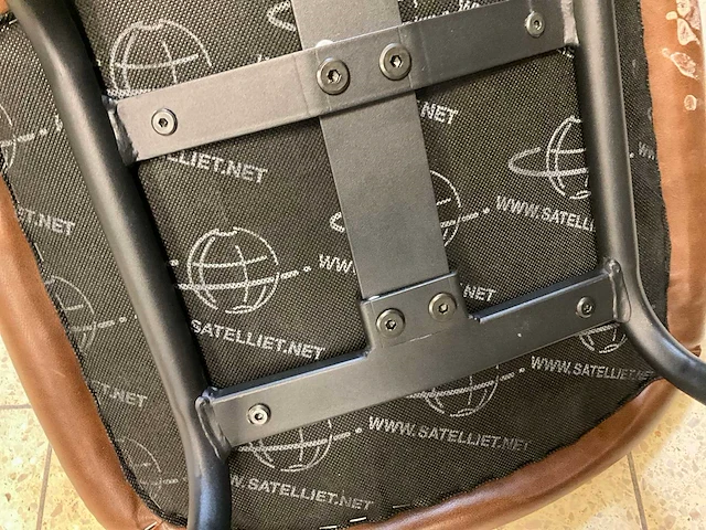 Satelliet restaurantstoel (6x) - afbeelding 6 van  7