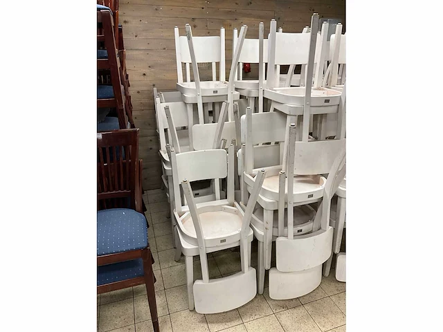 Satelliet restaurantstoelen (30x) - afbeelding 7 van  7