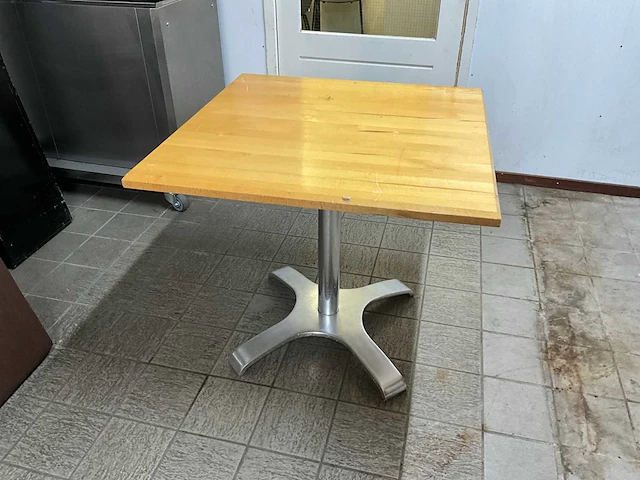 Satelliet restauranttafel (14x) - afbeelding 3 van  8