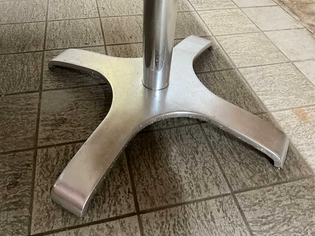 Satelliet restauranttafel (14x) - afbeelding 6 van  8