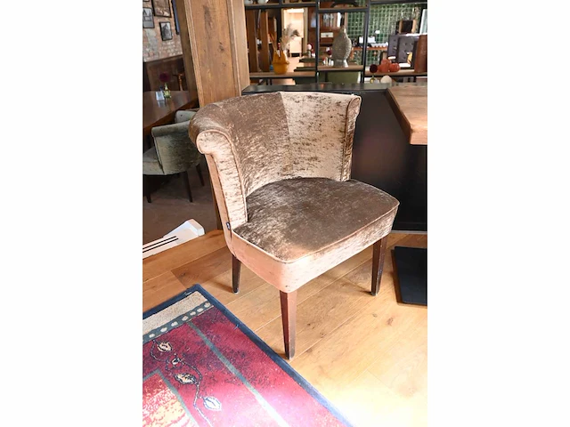 Satelliet restauranttafel met 2 stoelen - afbeelding 3 van  5
