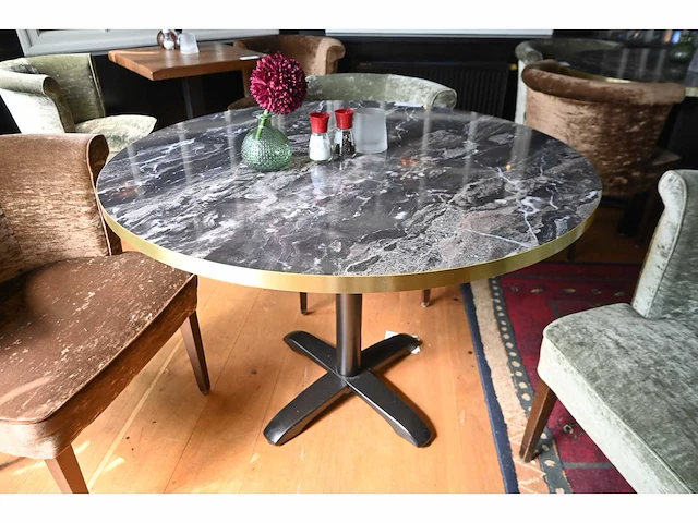 Satelliet restauranttafel met 3 stoelen - afbeelding 6 van  7