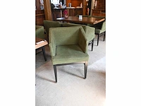 Satelliet restauranttafel met 4 stoelen - afbeelding 3 van  5