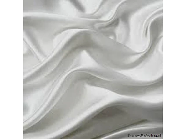 Satijn zilver 140x220cm+kussensloop - afbeelding 3 van  3
