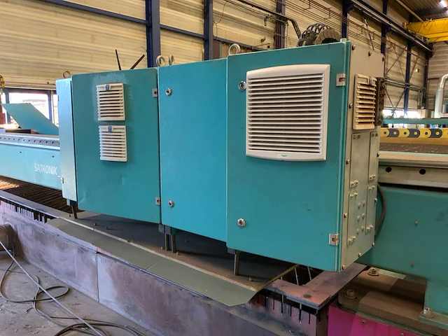 Sato satronik cnc portaal plasmasnijmachine (2x) - afbeelding 8 van  49