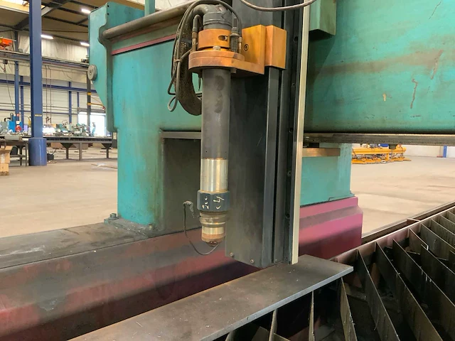 Sato satronik cnc portaal plasmasnijmachine (2x) - afbeelding 18 van  49