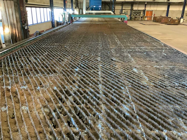 Sato satronik cnc portaal plasmasnijmachine (2x) - afbeelding 27 van  49