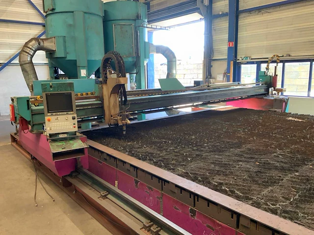 Sato satronik cnc portaal plasmasnijmachine (2x) - afbeelding 23 van  49