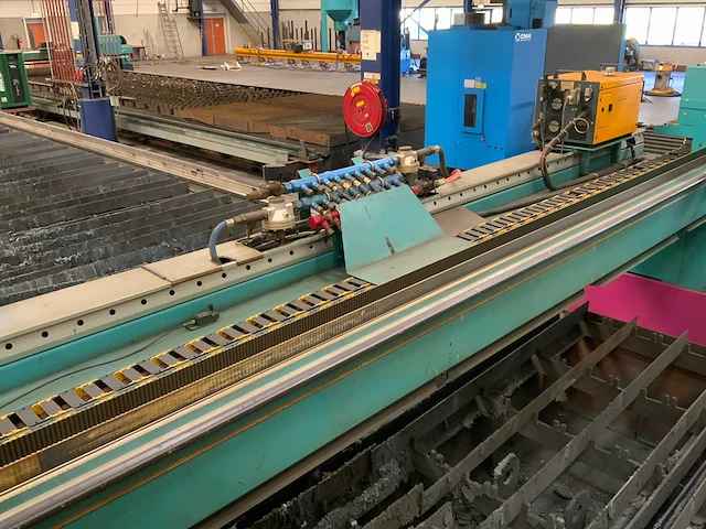 Sato satronik cnc portaal plasmasnijmachine (2x) - afbeelding 8 van  34