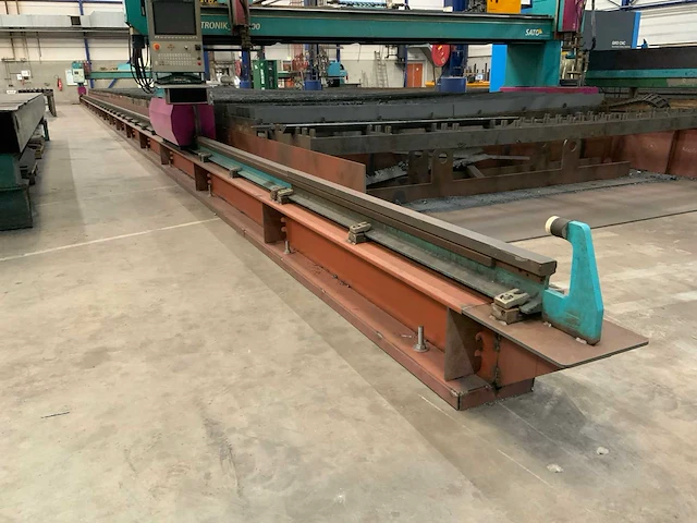 Sato satronik cnc portaal plasmasnijmachine (2x) - afbeelding 17 van  34