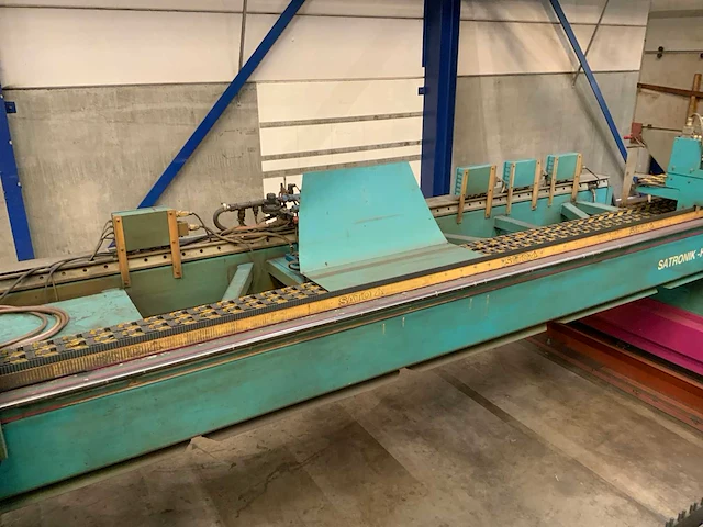 Sato satronik cnc portaal plasmasnijmachine (2x) - afbeelding 31 van  34
